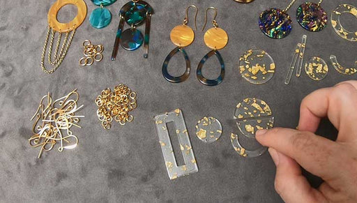 How to Mix and Match Vintage Style Acetate to Create Trendy Earrings